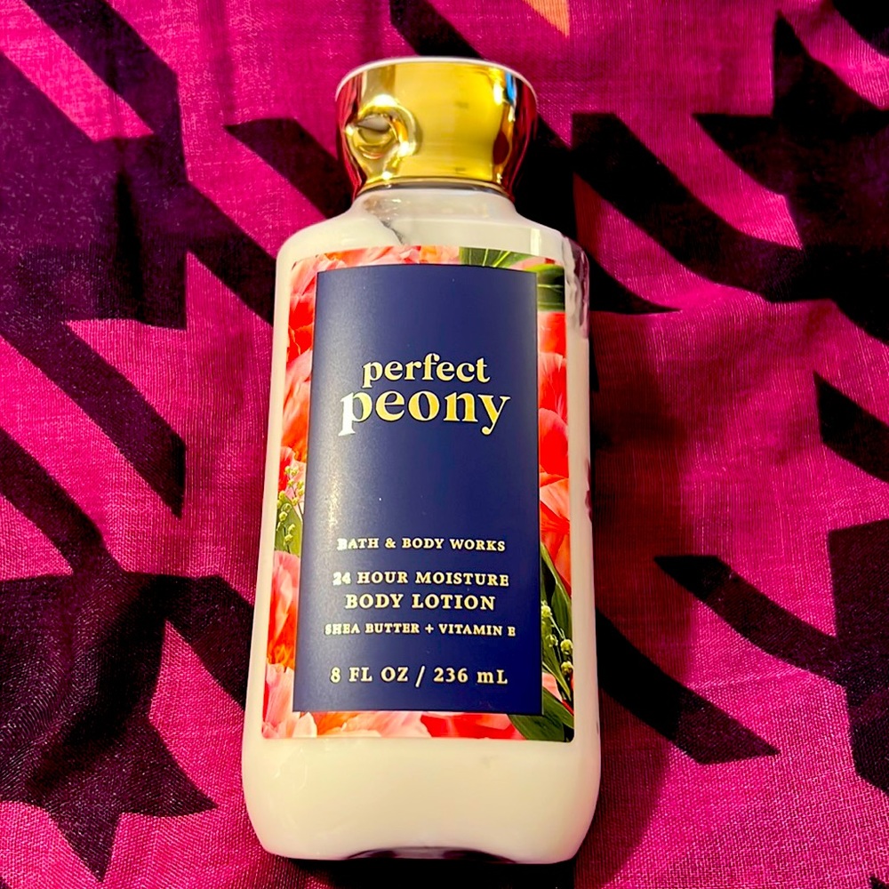 NWT Perfect Peony Bath& Body Works Lotion!*